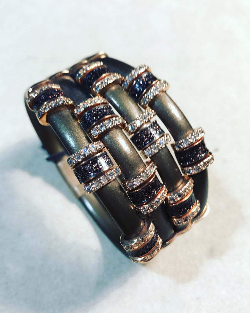 Cuffs in Rubber and Brown Zircons