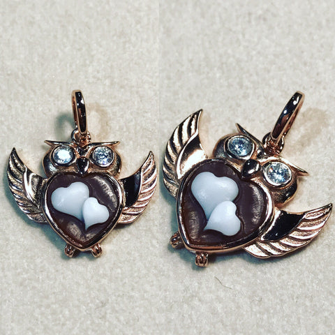 Pendant with Cameo " Owl with Big Wings"
