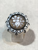 Ring with central Cameo " Flowers "